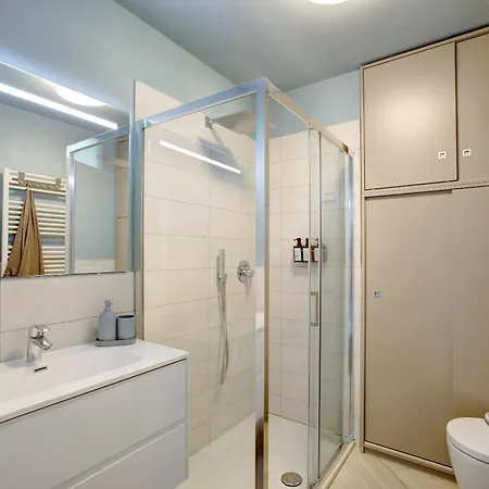 Maison Claire Apartment
